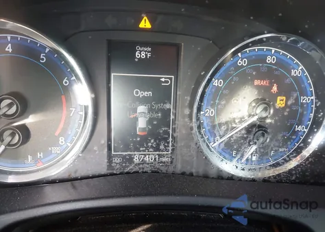 2018 Toyota Corolla Se from USA, damaged, VIN 5YFBURHE8JP817984